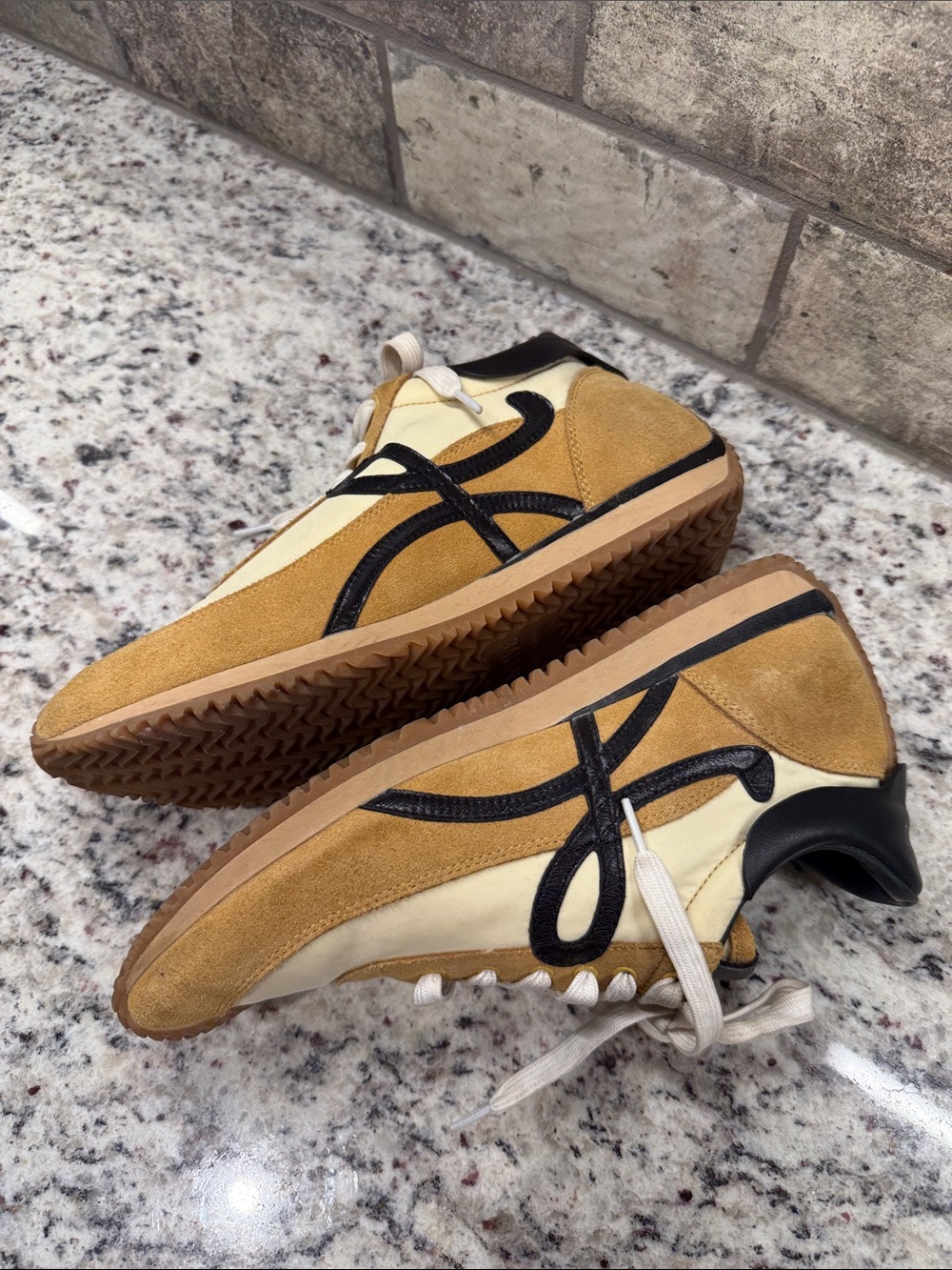 LOEWE Flow Runner Suede And Leather Sneakers Size 41. - Picture 7 of 14